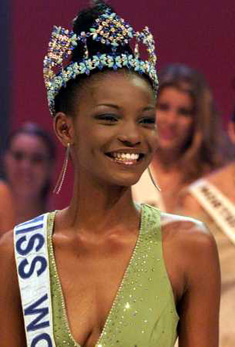 Мисс Мира 2001 Агбани Дарего